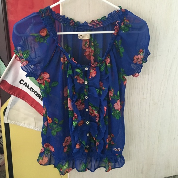 Hollister blouse