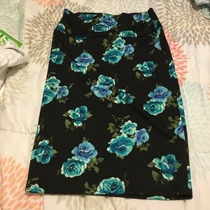 Lularoe Cassie skirt