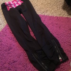 Lululemon yoga pants