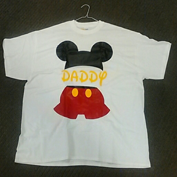 Mickey mouse  t-shirt "daddy"