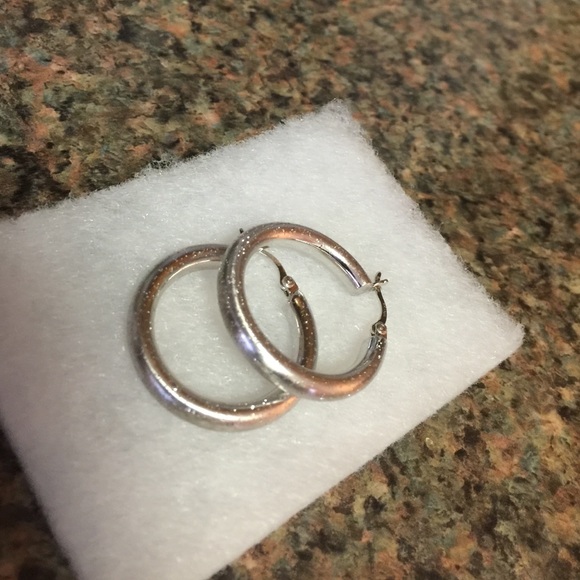 Silver Ring & Earrings - Picture 3 of 4