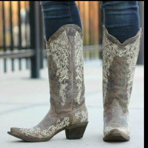Corral women's boots Size 6