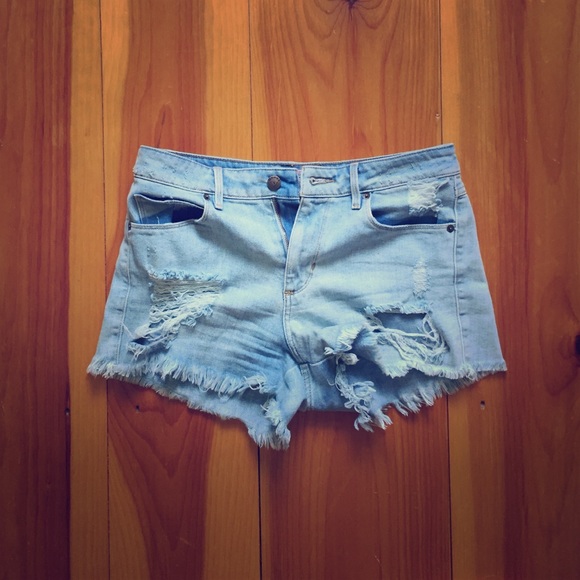 Guess High Rise Jean Shorts Size 27