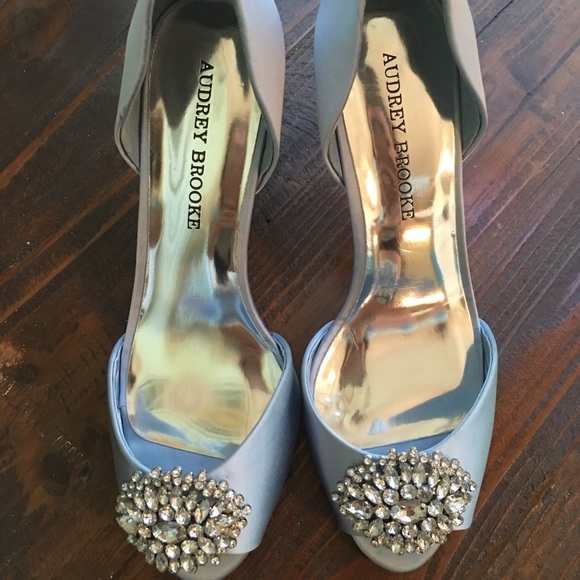 Audrey Brooke wedding or formal shoes - Picture 1 of 3