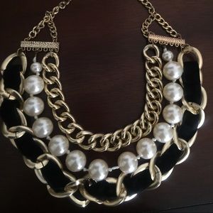 Black, Gold and Pearl Chunky