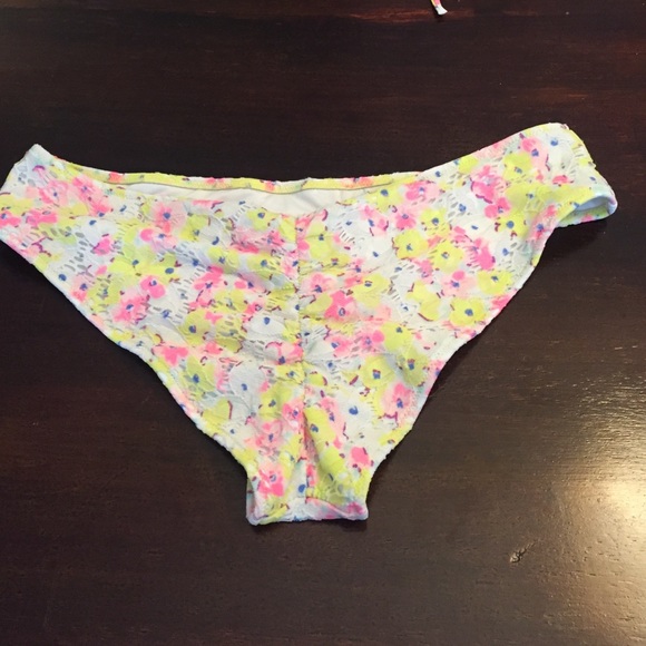 Cheeky floral print bottoms