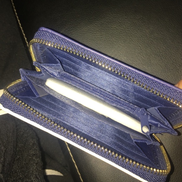 Wallet - Picture 2 of 3