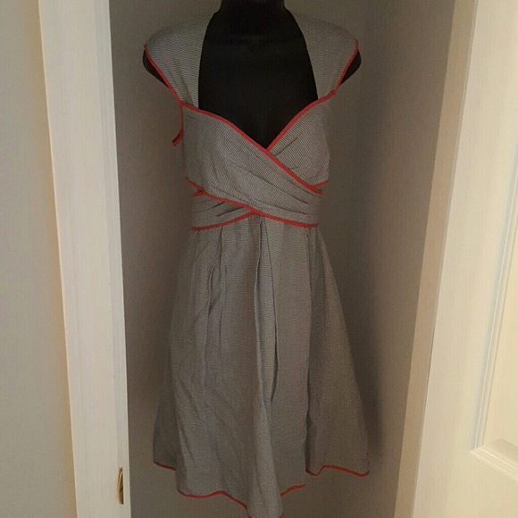 Jessica Simpson dress
