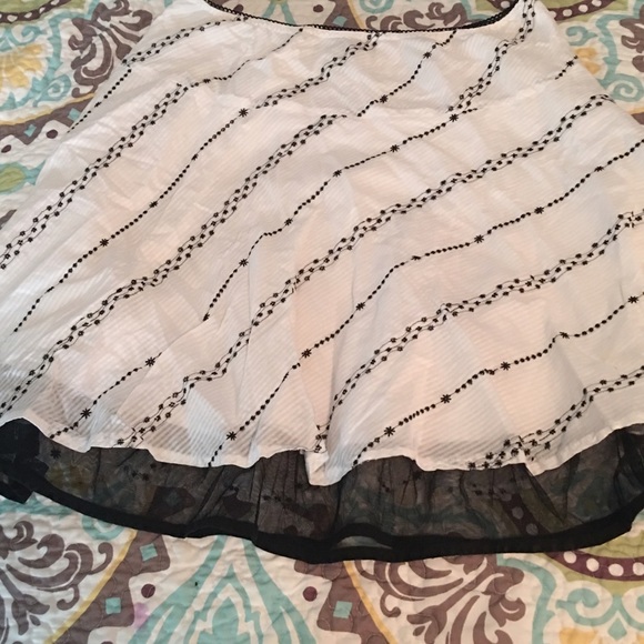 Cute knee length skirt