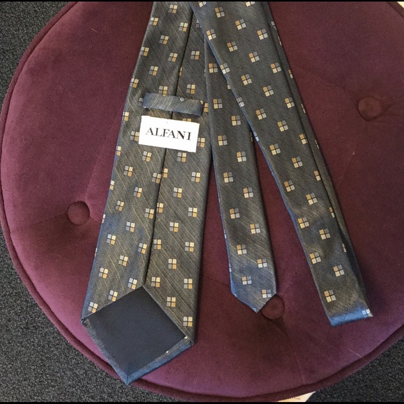 🚫Sold 🚫Alfani Necktie