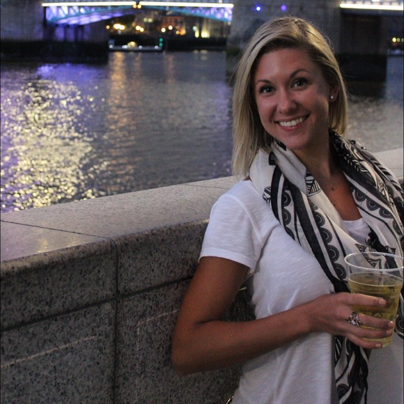 Meet your Posher, Natalie