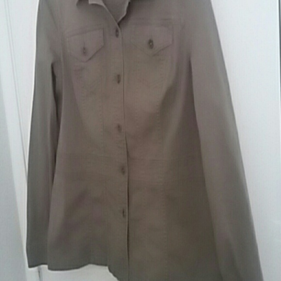 Denim jacket - Picture 2 of 4