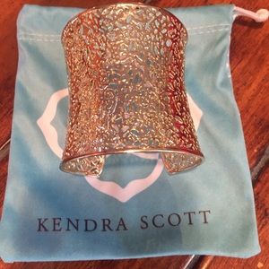 Kendra Scott Ainsley cuff gold