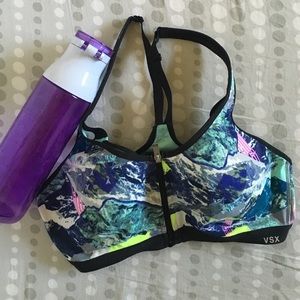 Victoria Secret Front-Close Sport Bra