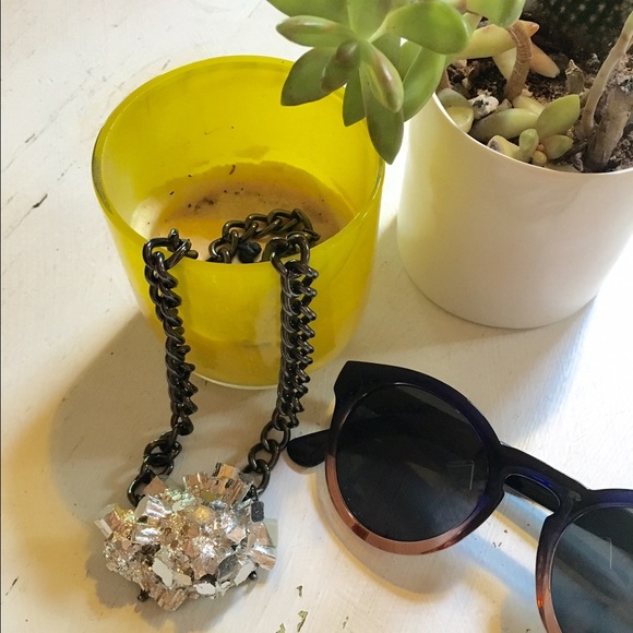 *Top Shop* Silver Necklace