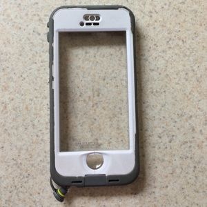 LIFEPROOF iPhone 5/5s case