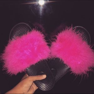 Pink fury slides 😍