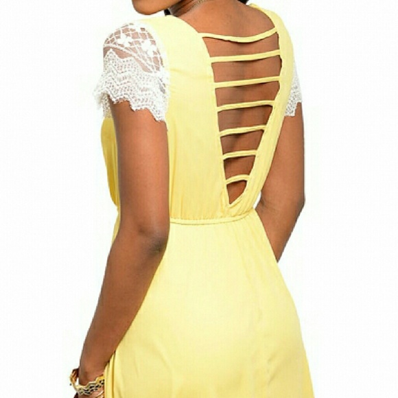 Yellow dress with back straps - Picture 1 of 3