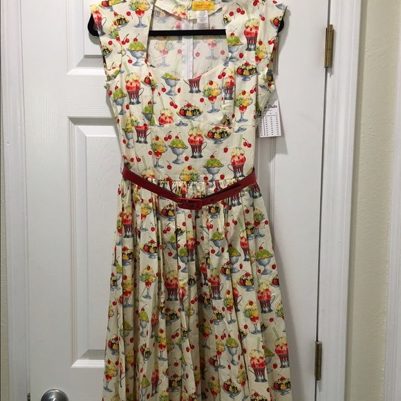 NWT Bernie Dexter Sundae print dress!!