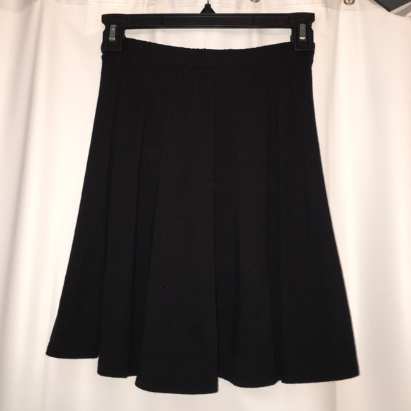 Mossimo, Size XS, high-wasted skirt - Picture 2 of 4