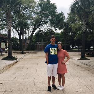 Meet your Posher, Ana