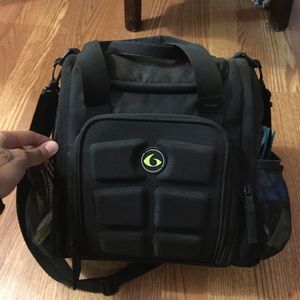 Special edition 6pack bag