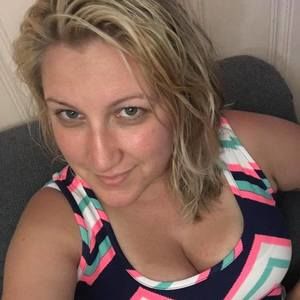 Meet your Posher, Casey