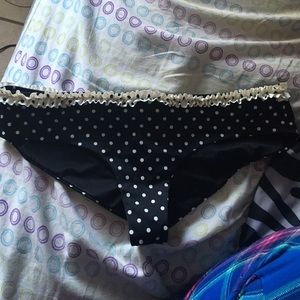 Vs black &a white bikini bottoms