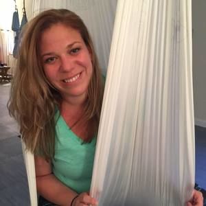 Meet your Posher, Lori