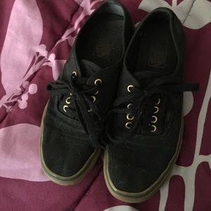 black & gold vans