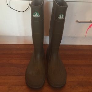 Rain boots