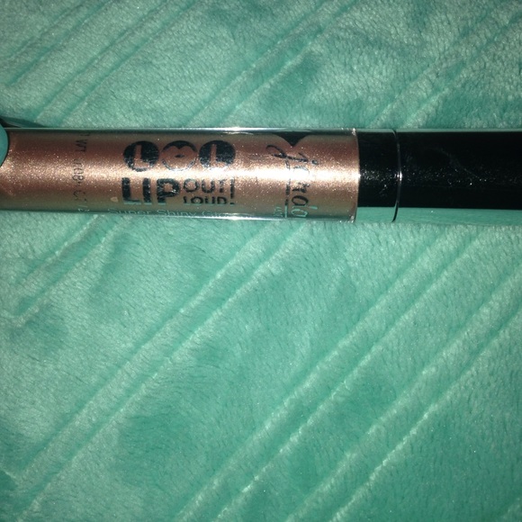 Jordana lip gloss. Shade 116 BRB