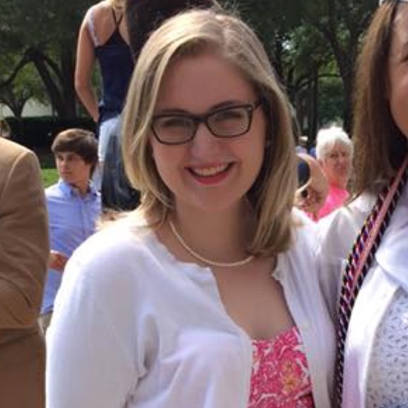 Meet your Posher, Sarah - Picture 1 of 1