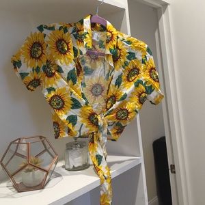 American apparel xs/s crop top tie sunflower