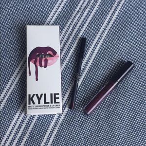 Brand new Kylie Lip Kit in Kourt K.