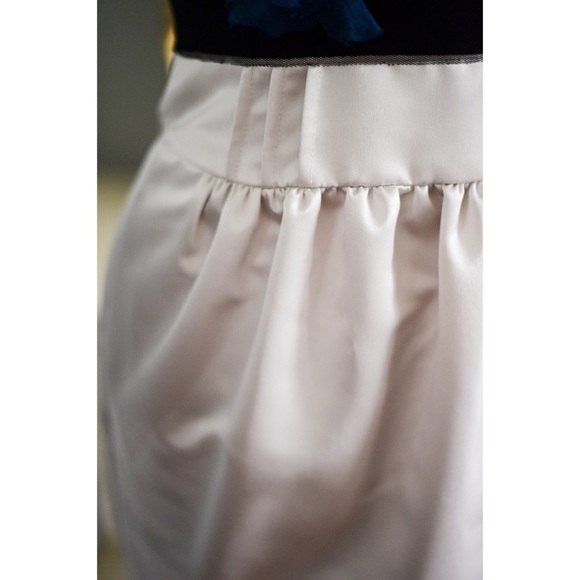 BCBGMaxAzria Floral Dress - Picture 4 of 4