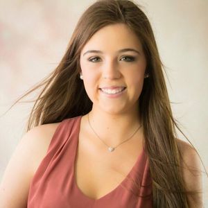 Meet your Posher, Brooke
