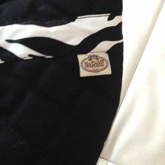 Naraya Fashion Tote - Picture 3 of 4