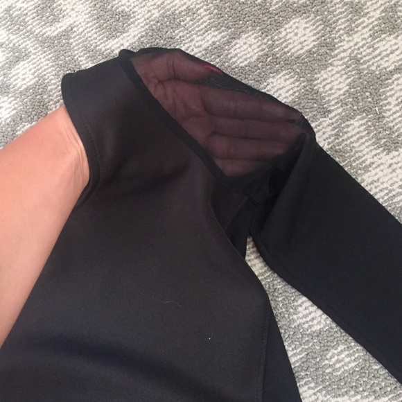 Crop top - Picture 3 of 4