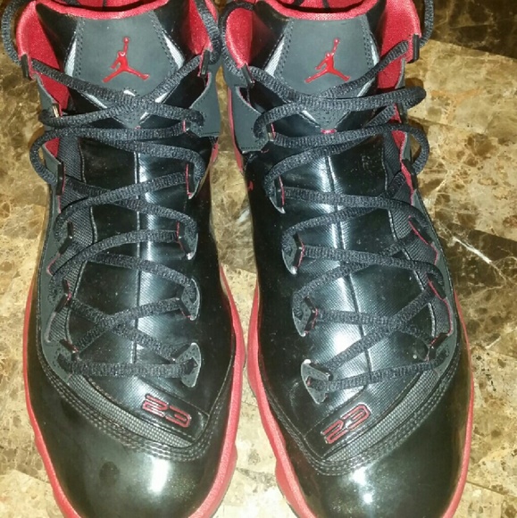 Jordan men's basketball shoes. Excellent condition