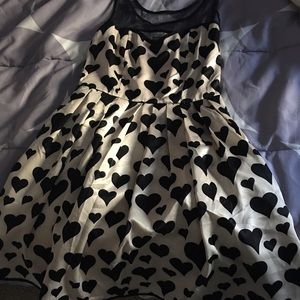 Mod cloth cream heart party dress
