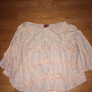 Oversize wide sleeve blouse