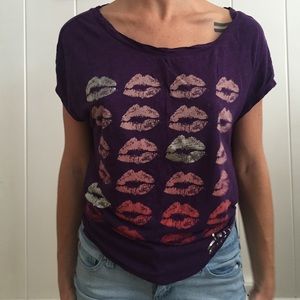 Lipstick print purple shirt