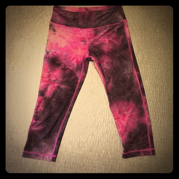 Vogo athletics tie dye yoga Capri pants