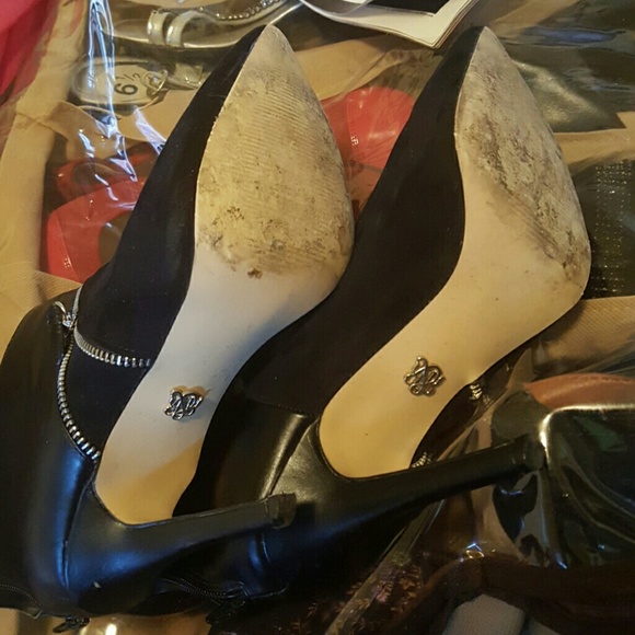 Rock & Republic Booties - Picture 2 of 4