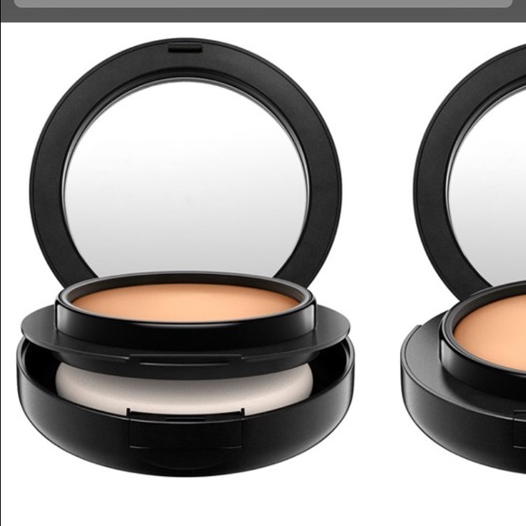 MAC Studio Tech Foundation - Picture 2 of 3