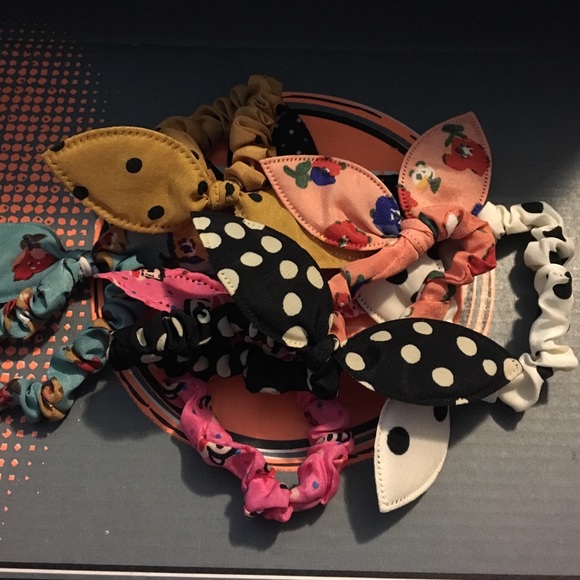 Lot of 7 Bow Elastic Hair Ties New