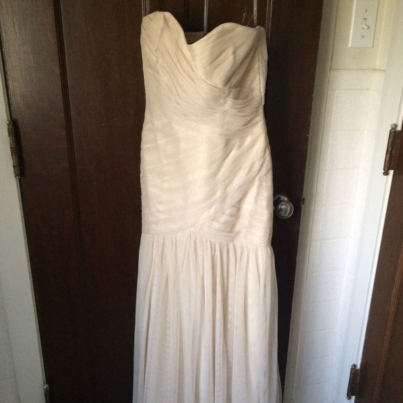 Vera Wang dress