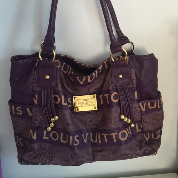 Purple tote