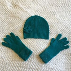 Beanie and glove set